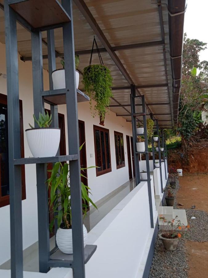 Hill Rock Appartement Idukki Buitenkant foto